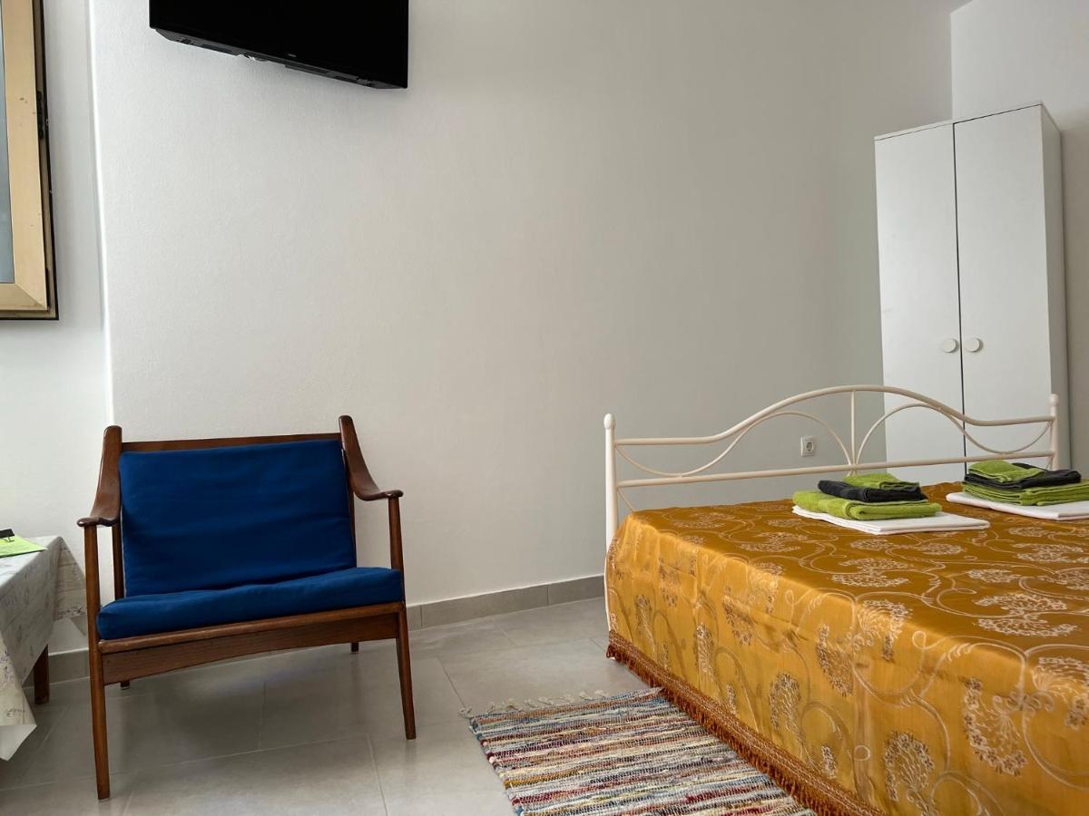 Apartments Ferguson Ядраново Екстериор снимка