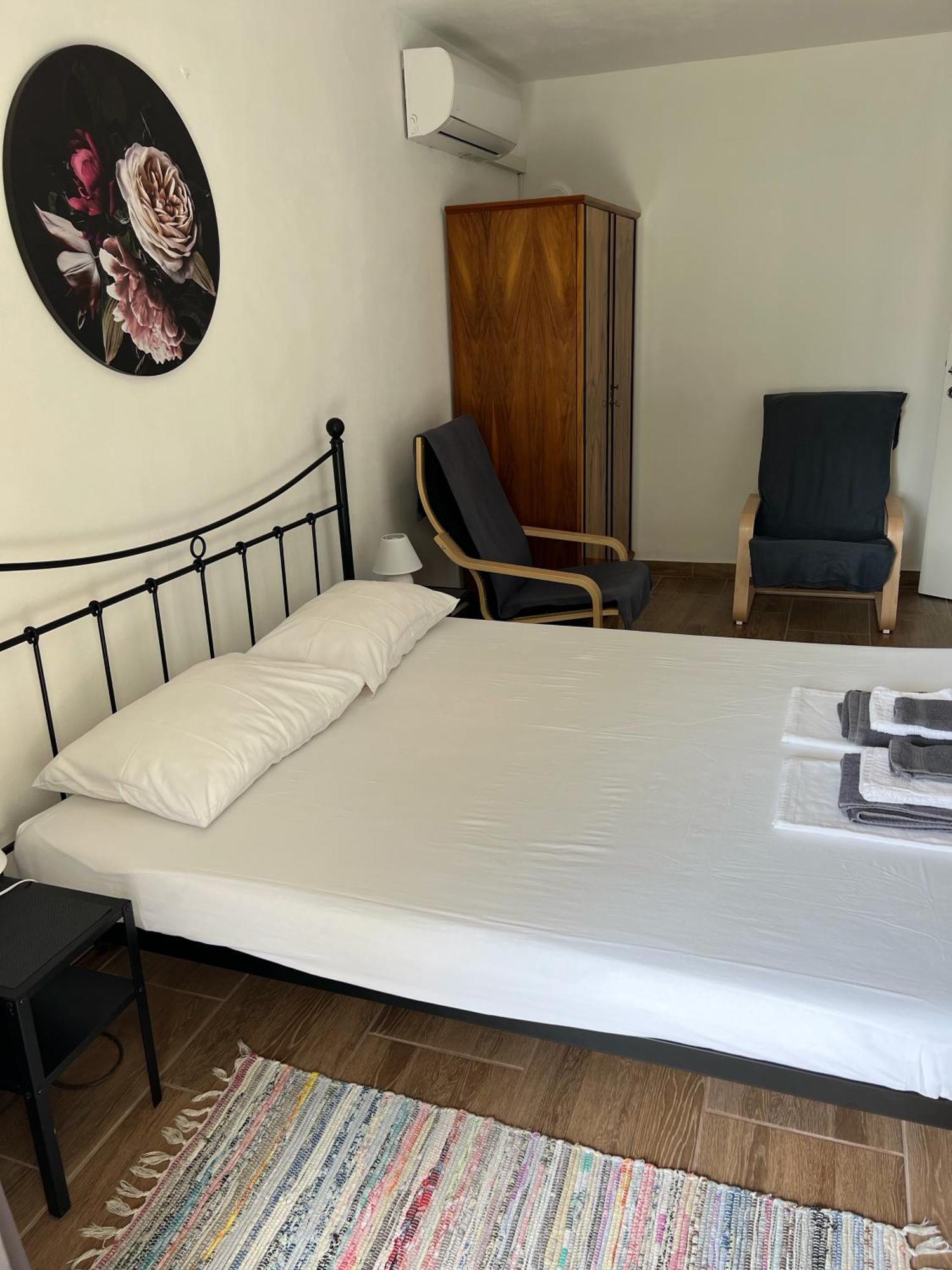 Apartments Ferguson Ядраново Екстериор снимка